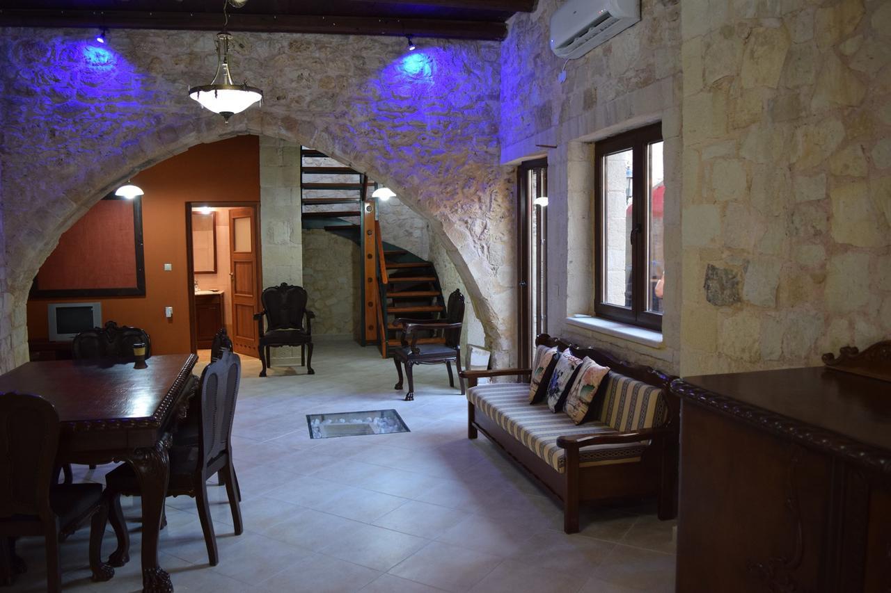 Venetian Cistern Villa Kalamítsion Alexándrou エクステリア 写真